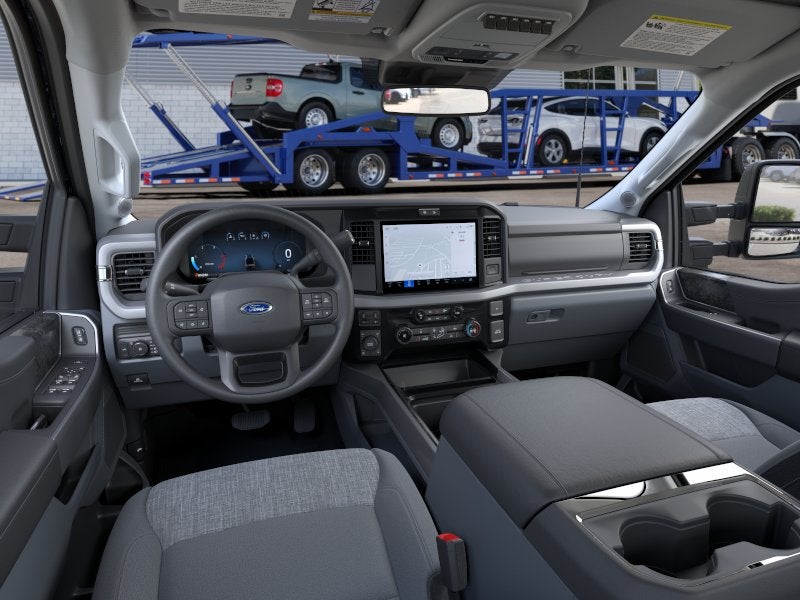 2026 Ford Super Duty F-350® XLT