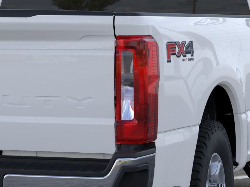 2026 Ford Super Duty F-350® XLT