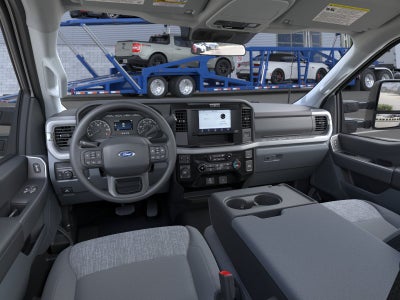 2026 Ford Super Duty F-350® XLT