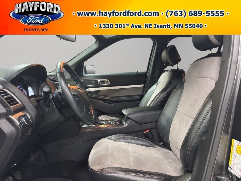 2017 Ford Explorer XLT