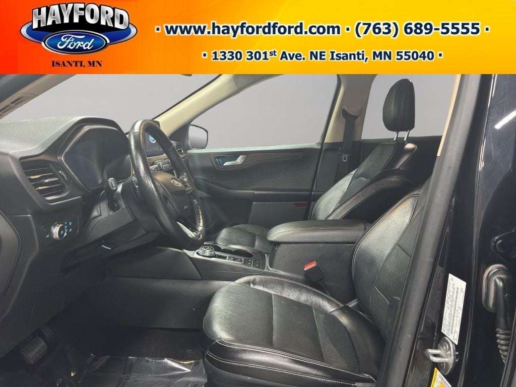 2020 Ford Escape Titanium