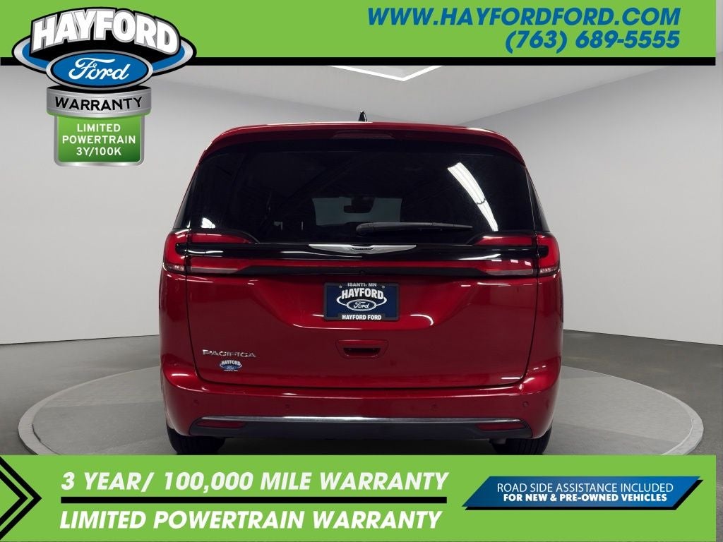 2025 Chrysler Pacifica Select