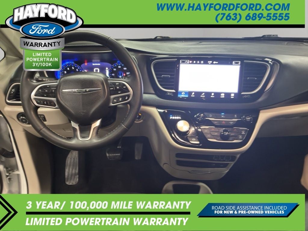2022 Chrysler Pacifica Touring L