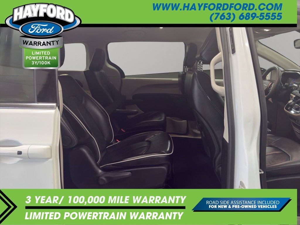 2024 Chrysler Pacifica Hybrid Select