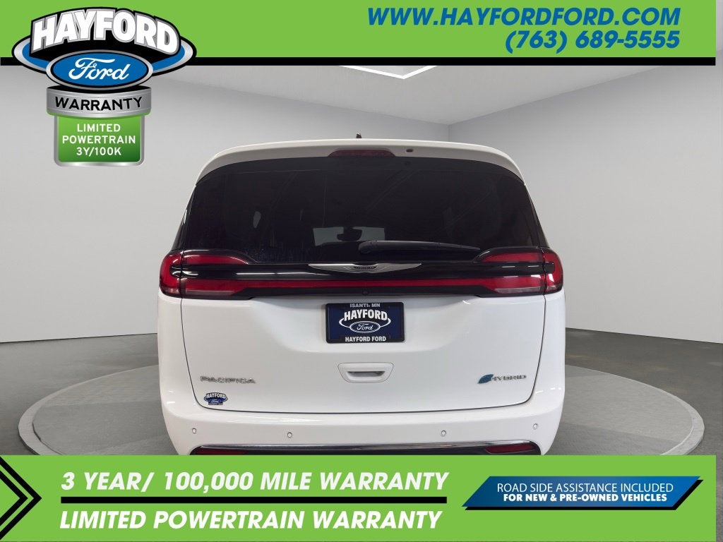 2024 Chrysler Pacifica Hybrid Select