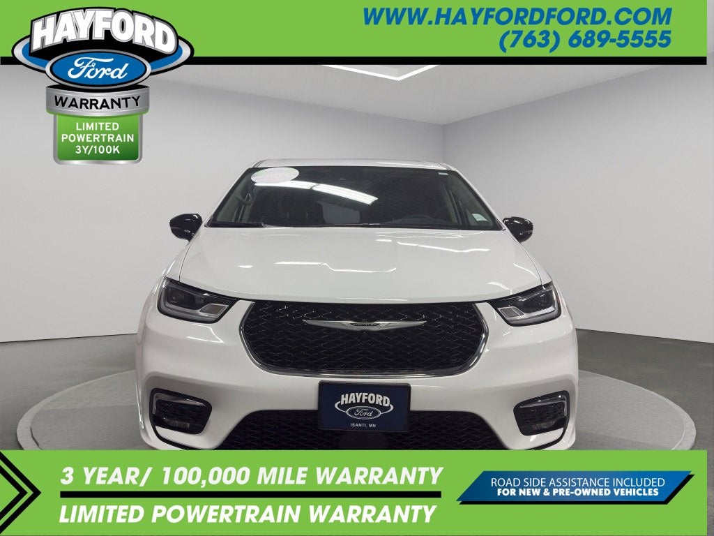 2024 Chrysler Pacifica Hybrid Select
