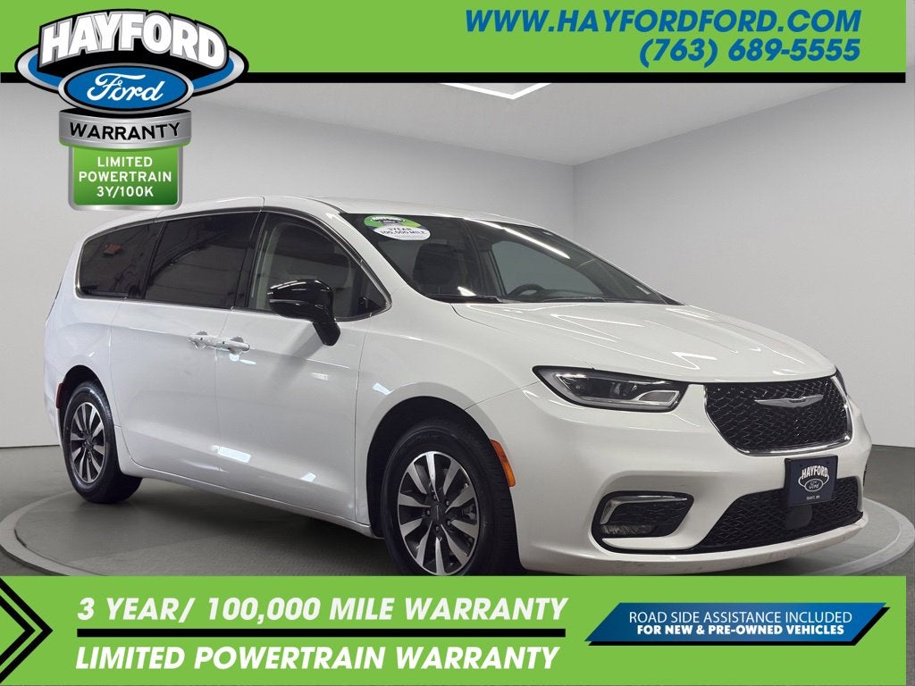 2024 Chrysler Pacifica Hybrid Select