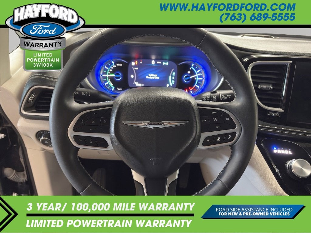 2024 Chrysler Pacifica Hybrid Select