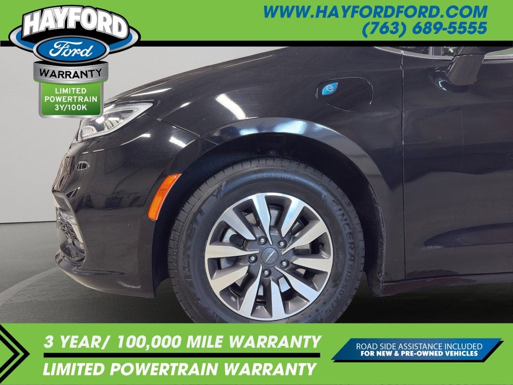 2024 Chrysler Pacifica Hybrid Select