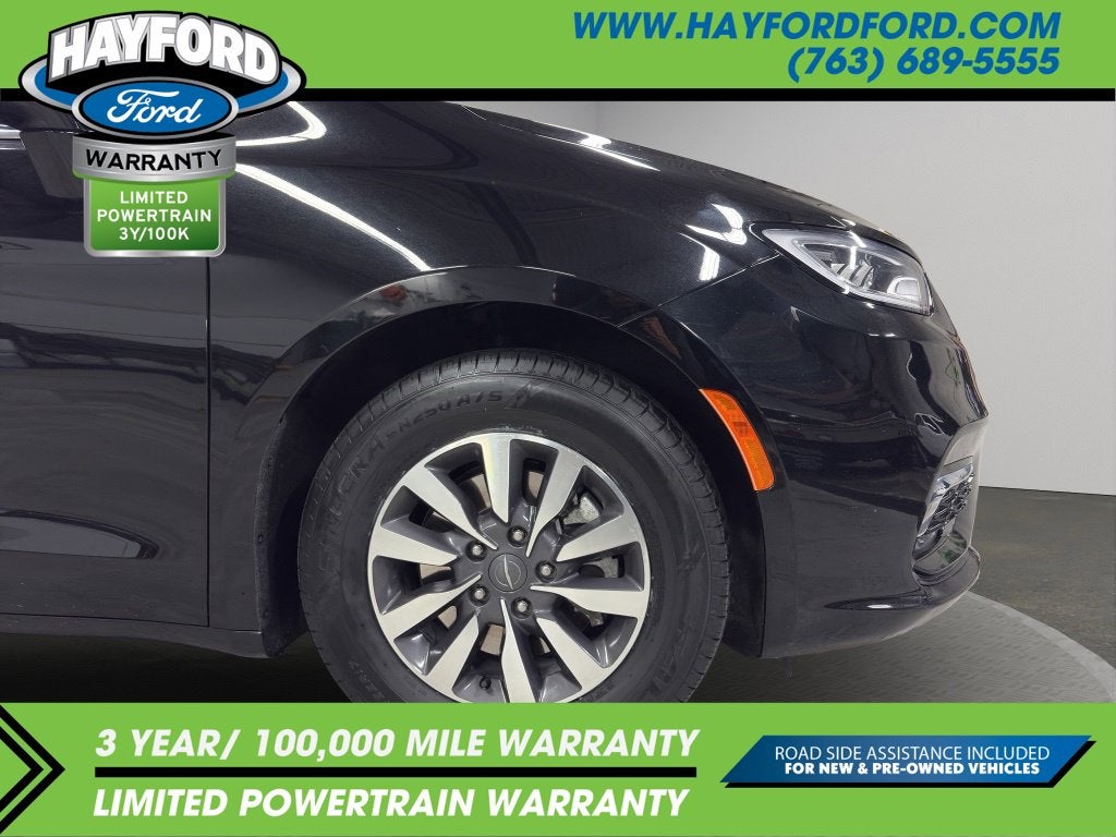 2024 Chrysler Pacifica Hybrid Select