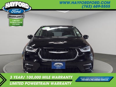 2024 Chrysler Pacifica Hybrid Select