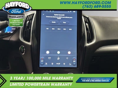 2024 Ford Edge Titanium